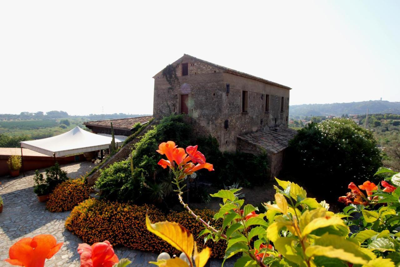 Hotel Villaggio Calaghena มอนเตปาโอเน ภายนอก รูปภาพ