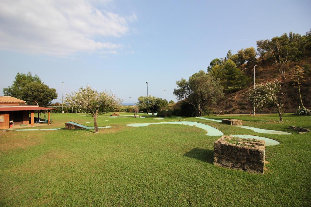 Hotel Villaggio Calaghena มอนเตปาโอเน ภายนอก รูปภาพ