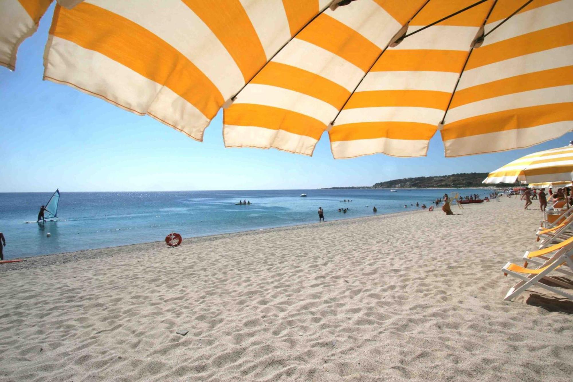 Hotel Villaggio Calaghena มอนเตปาโอเน ภายนอก รูปภาพ