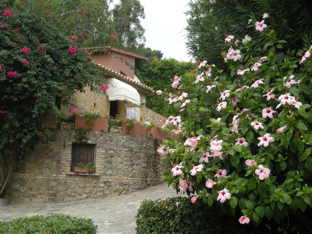 Hotel Villaggio Calaghena มอนเตปาโอเน ภายนอก รูปภาพ