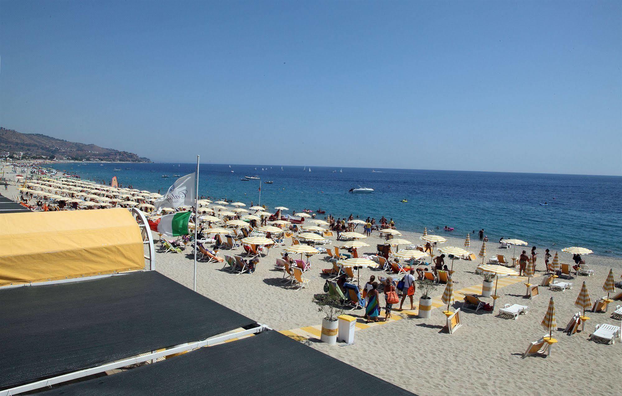 Hotel Villaggio Calaghena มอนเตปาโอเน ภายนอก รูปภาพ