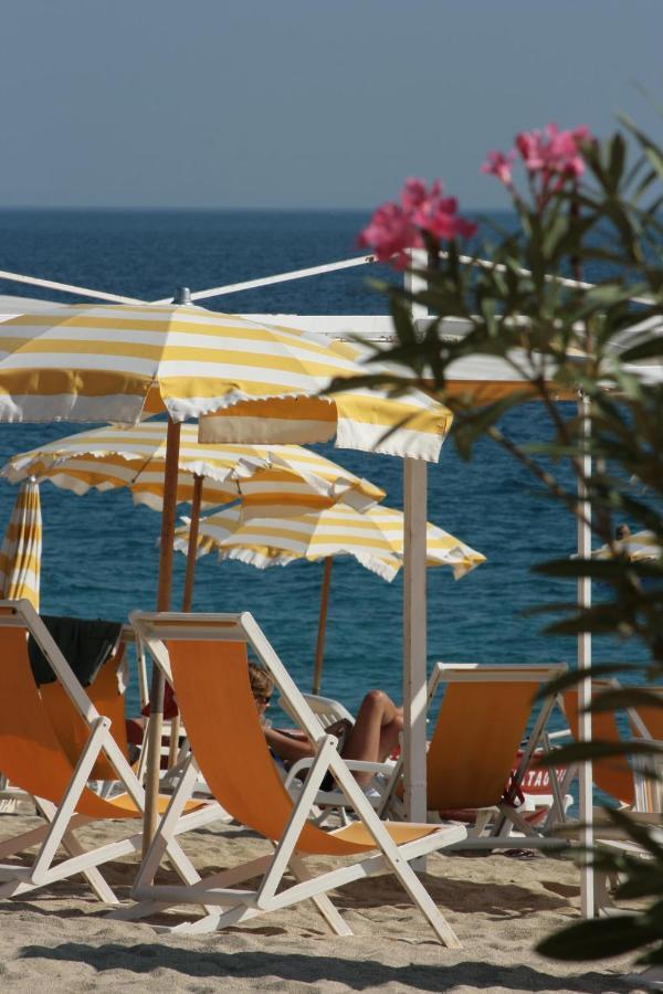 Hotel Villaggio Calaghena มอนเตปาโอเน ภายนอก รูปภาพ