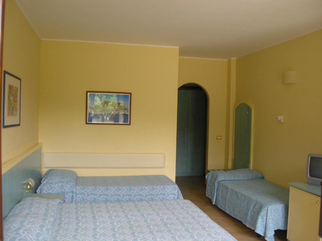 Hotel Villaggio Calaghena มอนเตปาโอเน ภายนอก รูปภาพ